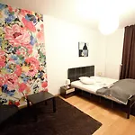 Lägenhetshotell Upground 3*