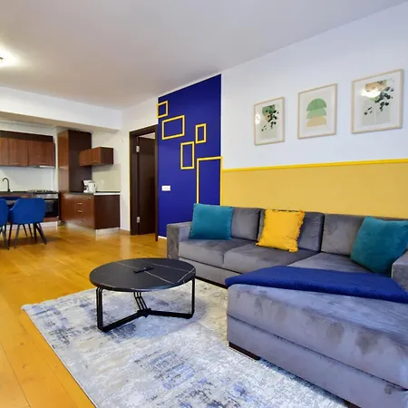 Upground Aparthotel