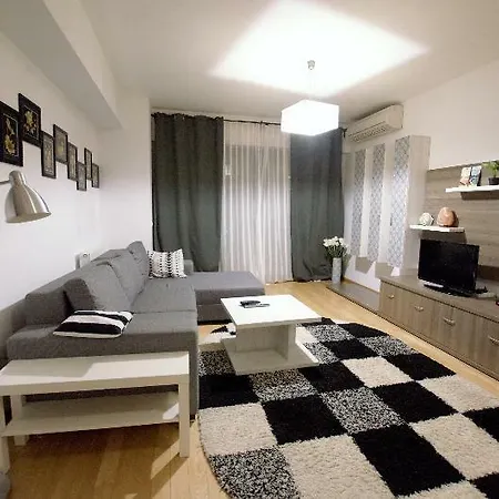 Upground Aparthotel
