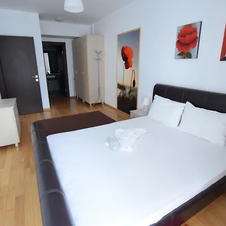 Aparthotel Upground 3*