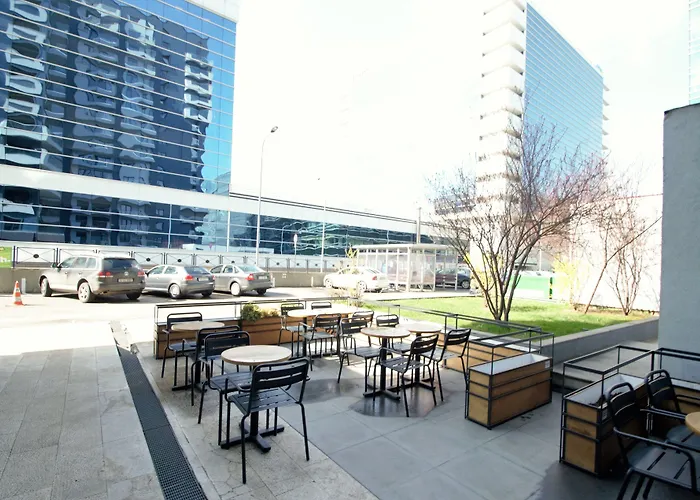 Upground Aparthotel 3*