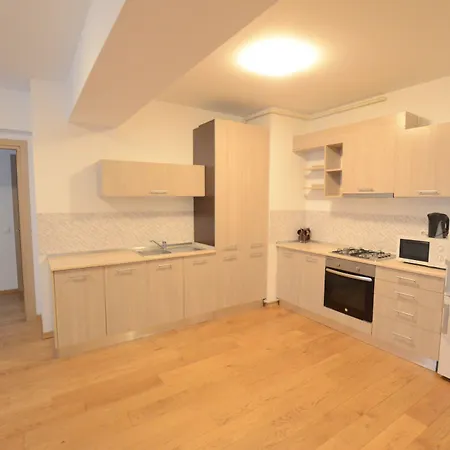 Upground アパートホテル ブカレスト