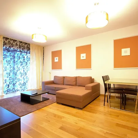 Upground Бухарест