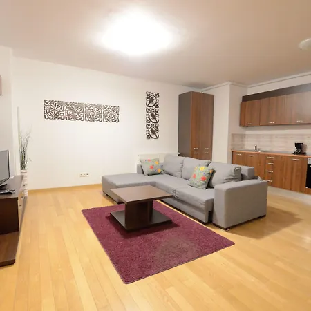 Upground Hotel apartamentowy Bukareszt