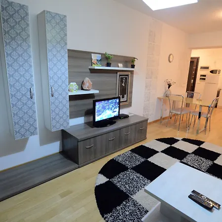 Upground Hotel apartamentowy 3*